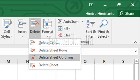 Cara cepat dan mudah menghapus beberapa baris dan kolom kosong di Excel