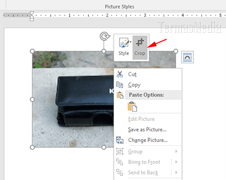 Memotong gambar dengan fitur Crop di Microsoft Office Word