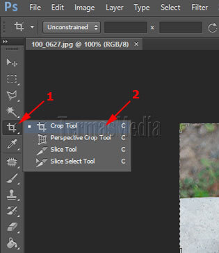 Memotong gambar menggunakan tool Crop di Photoshop
