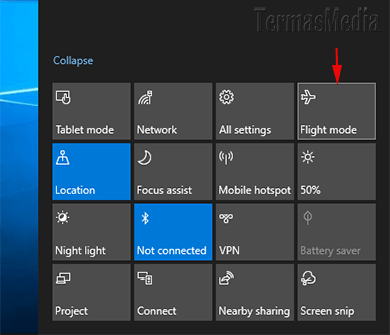 Mengaktifkan menonaktifkan fitur flight airplane mode di Windows 10