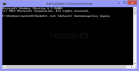 Menggunakan tombol F8 untuk masuk ke mode aman (safe mode) di Windows