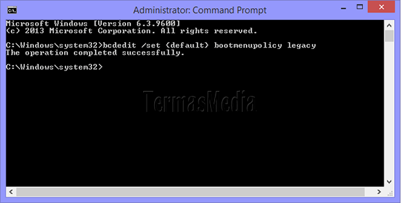 Menggunakan tombol F8 untuk masuk ke mode aman (safe mode) di Windows