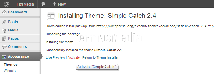 Memasang (install) dan mengaktifkan tema (theme) Wordpress